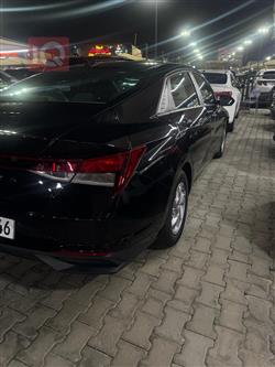 هیوندای ئەلەنترا